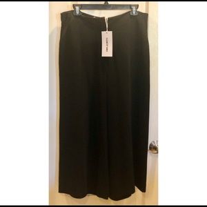 Elizabeth and James pants black 7/8 size 12